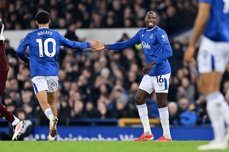 Soi kèo tài xỉu Everton vs Southampton